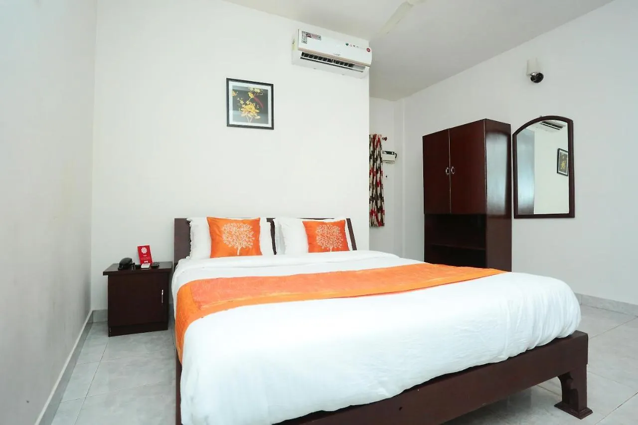 Oyo 9902 Nedumparambil Residency Kochi Indie