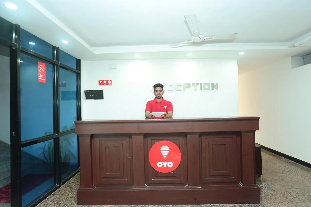 Oyo 9902 Nedumparambil Residency Kochi Hotel